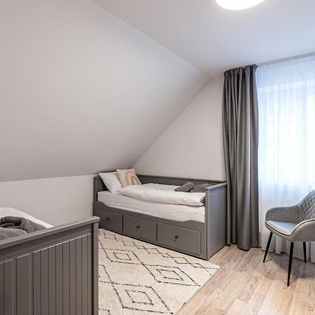Hubertus Karlova Studanka Aparthotel Exterior photo